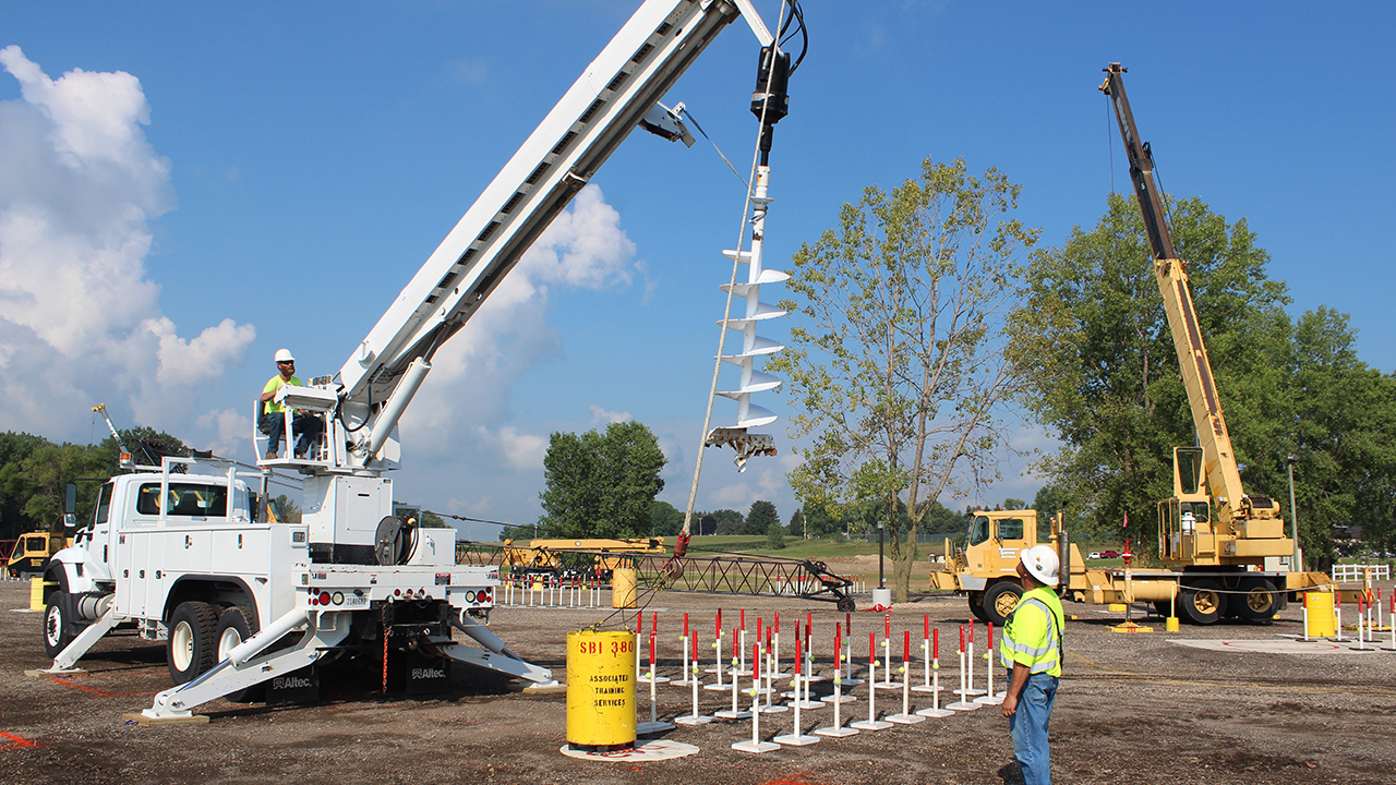 Advanced Digger Derrick Operator Safety Training - Associated Training ...